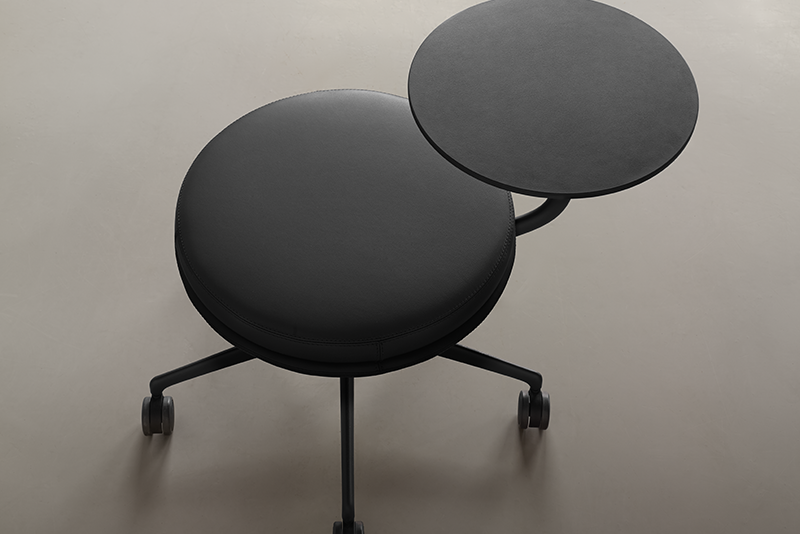 Juxta stool design